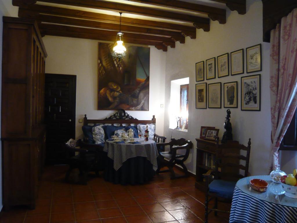 Hospederia Casa De La Torre ξενώνας El Toboso Εξωτερικό φωτογραφία